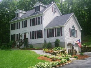 6 High Oaks Path, Pepperell, MA 01463