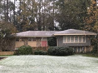 8011 Cameron Rd, Henrico, VA 23229