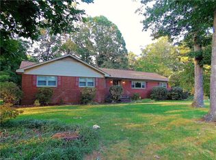 5610 Clell Rd, Jamestown, NC 27282