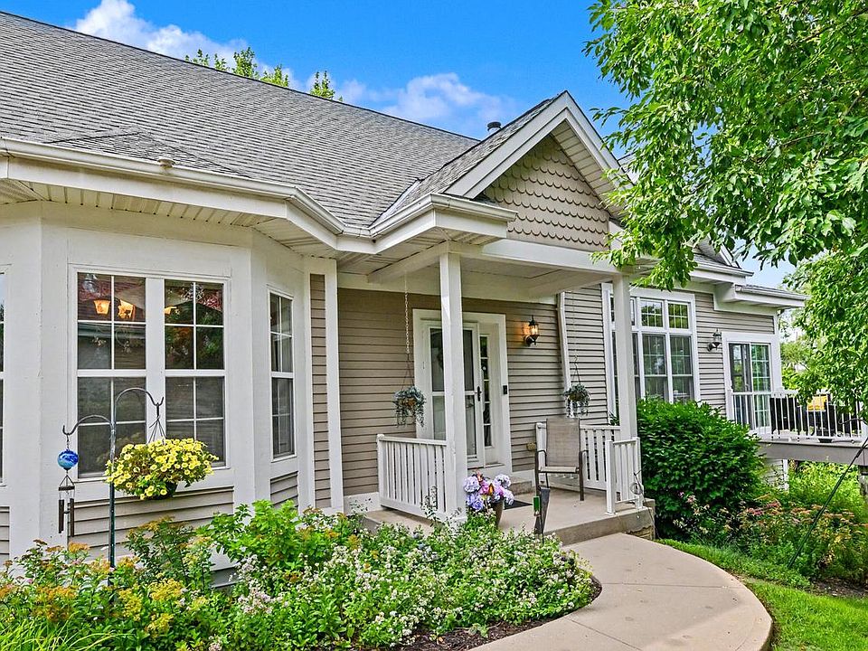 1st image of N59W17730 Meadow COURT