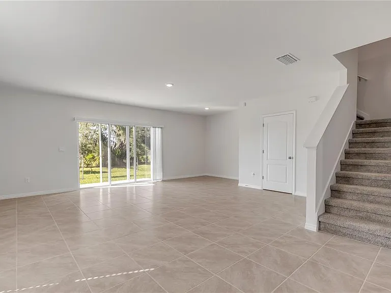 2725 Silver Canoe Dr — Photo 8