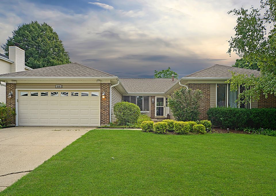 1st image of 315 Crestwood Ct