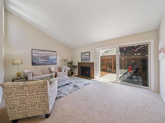 4th image of 683 Beach Park Blvd