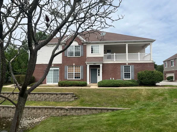 1963 Oxley Cir, Naperville, IL