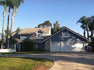 17051 Singingbird Ln, Riverside, CA 92504