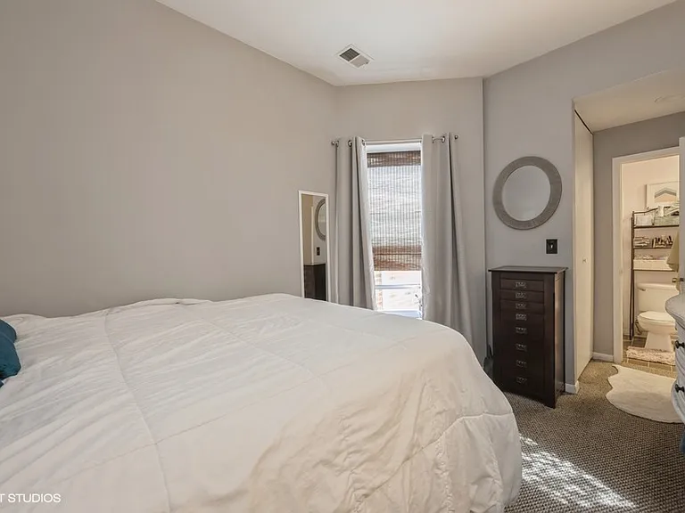 845 W Leland Ave #2 — Photo 7