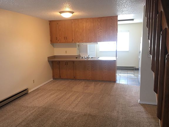 3rd image of 668 N 13th St APT 1