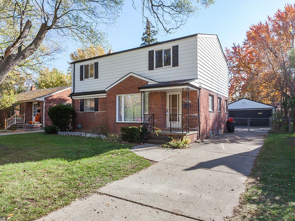 1st image of 28071 S Clements Cir