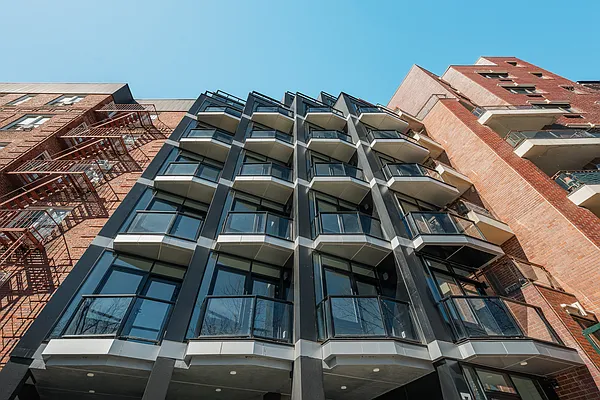 Rented by Nooklyn NYC LLC | media 30