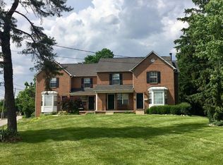 2910 Clifton Rd, Columbus, OH 43221