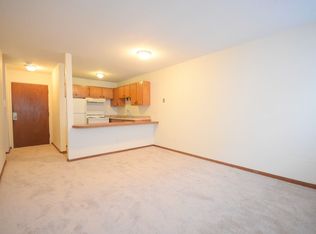 2712 Pillsbury Ave S APT 303, Minneapolis, MN 55408