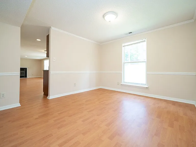 5520 Lacy Rd — Photo 8