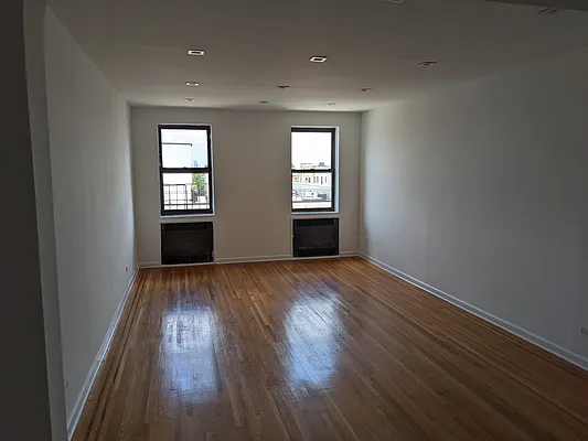 Rented by Marjorie Thompson, LREB | media 23