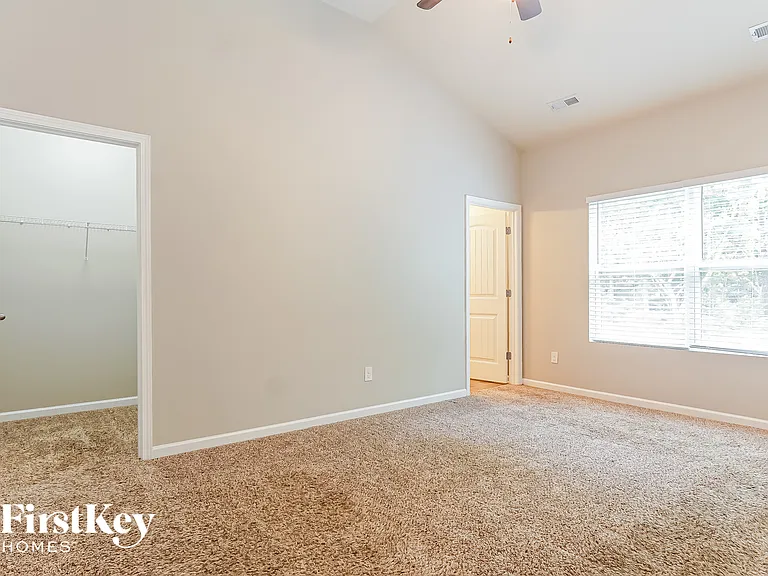383 W Park Dr — Photo 10