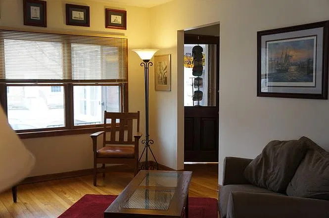 3 bed, 1600 sqft, $2,500 — Photo 3