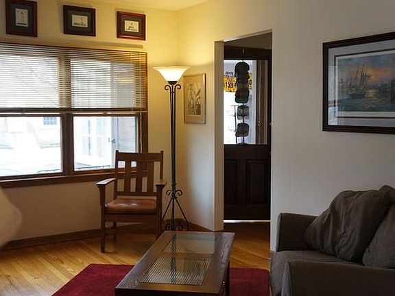 5th image of 543 S 5th Ave #1