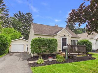 205 Windemere Rd, Syracuse, NY 13219