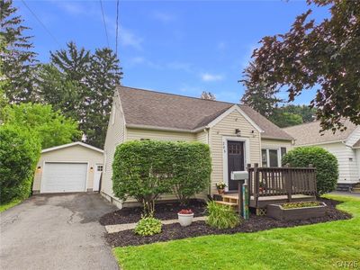 205 Windemere Rd, Syracuse, NY, 13219
