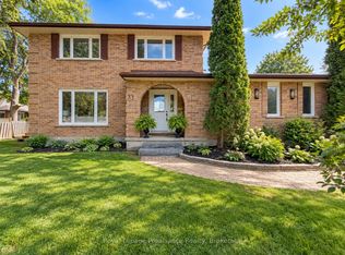 3 Cooke Ct, Belleville, ON K8N5N4