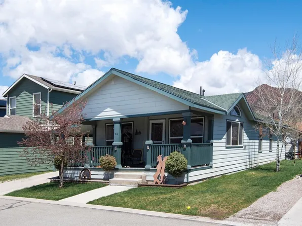 28 Rainbow Cir, Gypsum, CO 81637