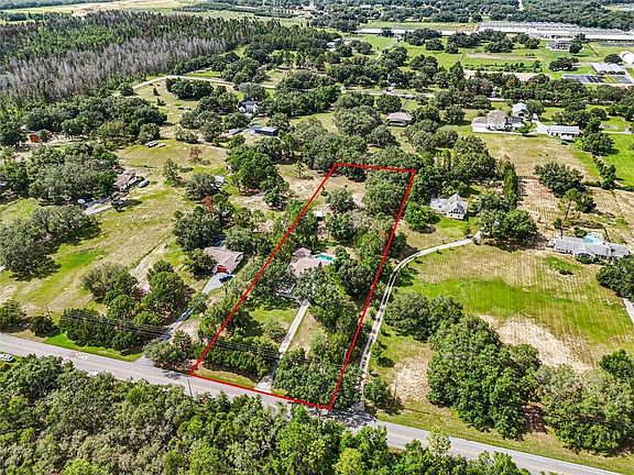 3rd image of 17877 Phil C Peters Rd
