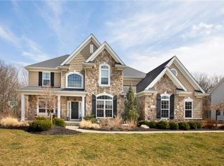 553 Long Cv, Avon Lake, OH 44012