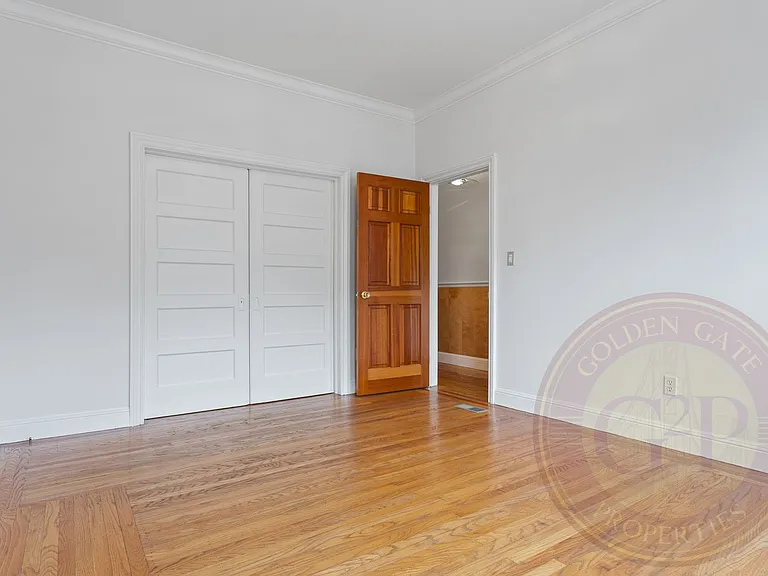 1640-1642 Leavenworth St — Photo 15