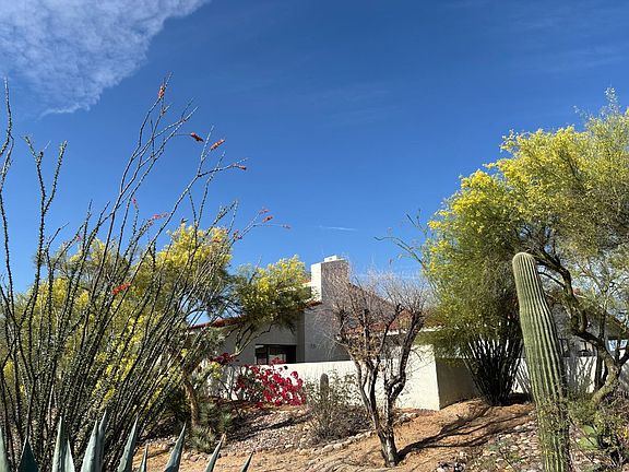 2nd image of 8331 N Rose Marie Ln