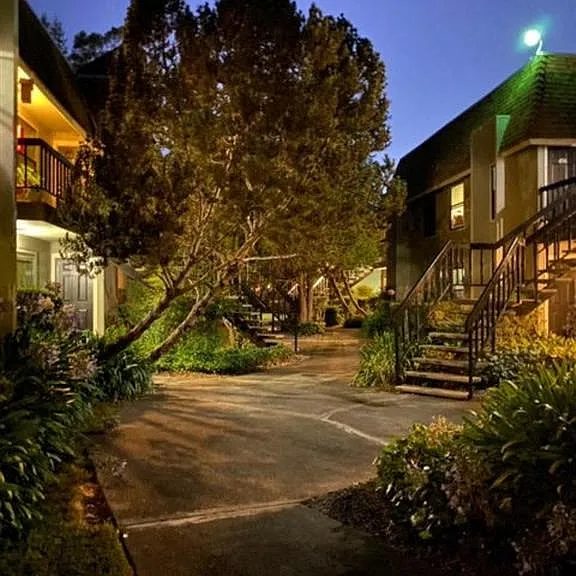 McDouall Apartments — Photo 22