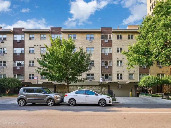 420 W Aldine Ave APT 225, Chicago, IL 60657
