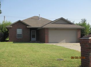 621 NW 114th St, Oklahoma City, OK 73114