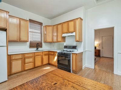 1525 3rd St, Oakland, CA, 94607
