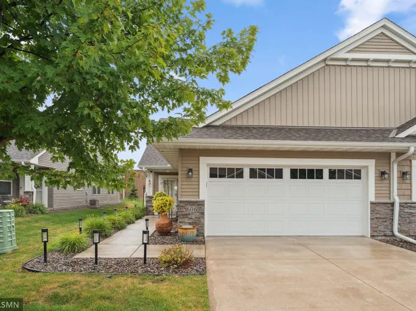 606 Liberty Way, Vadnais Heights, MN 55127