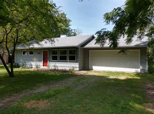 3060 Woodmanor Ct, Ann Arbor, MI 48108