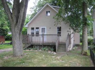 3045 Norcott Dr, Keego Harbor, MI 48320