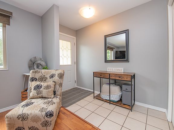 3rd image of 1607 43rd Ave Unit 202