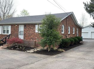 582 Main St, Pleasureville, KY 40057