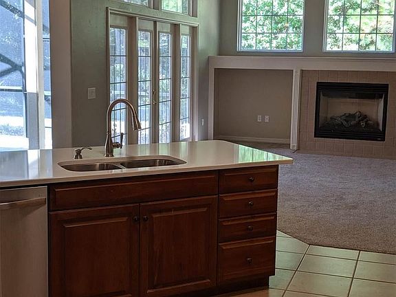 3rd image of 2528 NW 106th Way