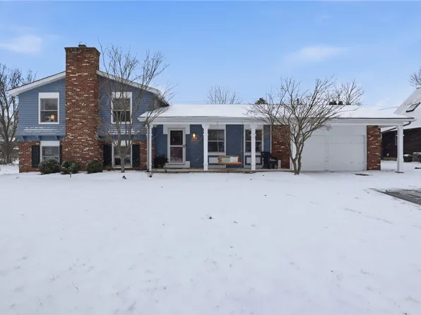 88 Mont Morency Dr, Rochester, NY 14612