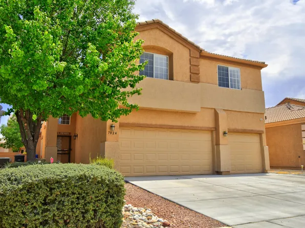 7024 Tree Line Ave NW, Albuquerque, NM 87114