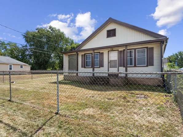 1033 E South St, Jackson, MI 49203