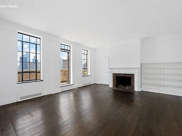 353 West 56th Street image 2 of 22