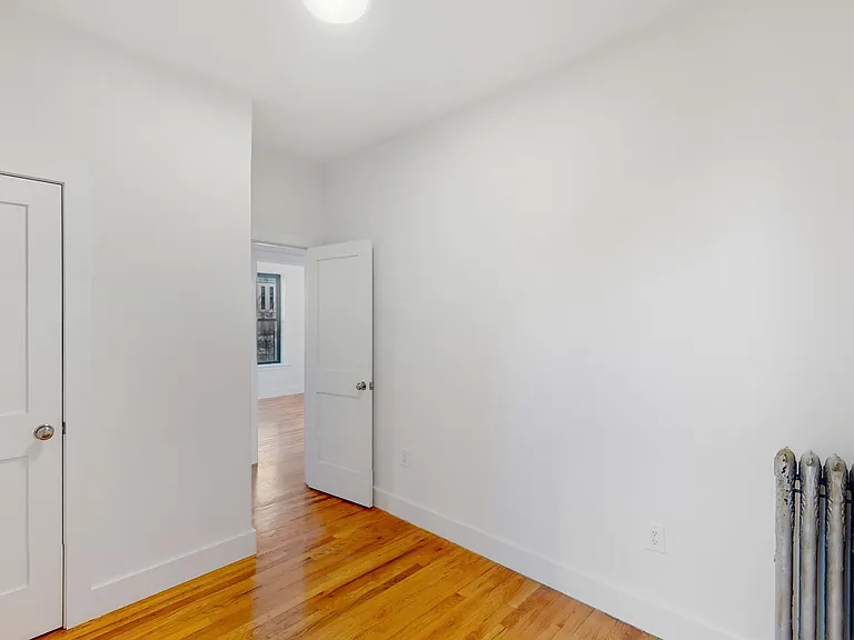2156 Cortelyou Rd #7 — Photo 13