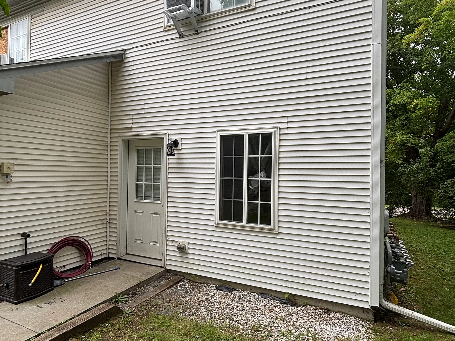 2 bed, 1.5 bath, 1000 sqft, $1,900 — Photo 3