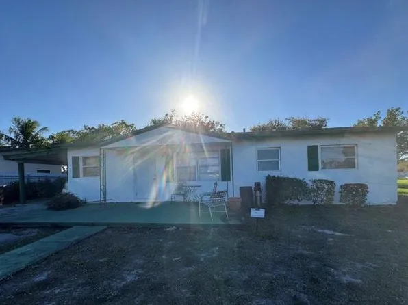 1041 SW 4th Terrace, Deerfield Beach, FL 33441