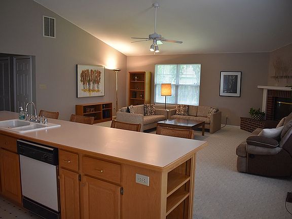 4th image of 105 Wood Duck Dr