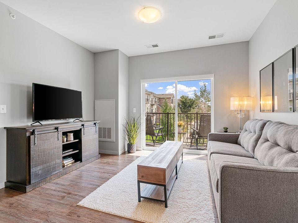 Arcadia - 2 Bed / 2 Bath - 1,016 Sq.Ft.