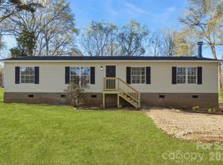 1123 Dallas Stanley Hwy, Dallas, NC 28034