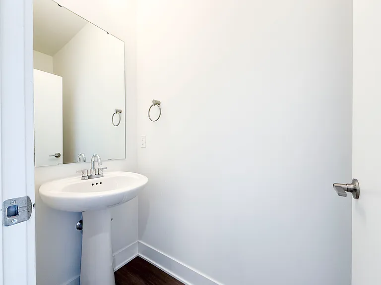 1732 Alloy Dr — Photo 15