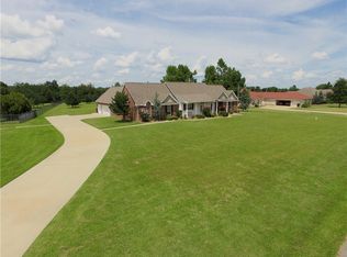 11031 Burning Oaks Dr, Oklahoma City, OK 73150